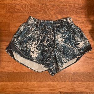 Lululemon Hotty Hot II Short 4” | Size 4